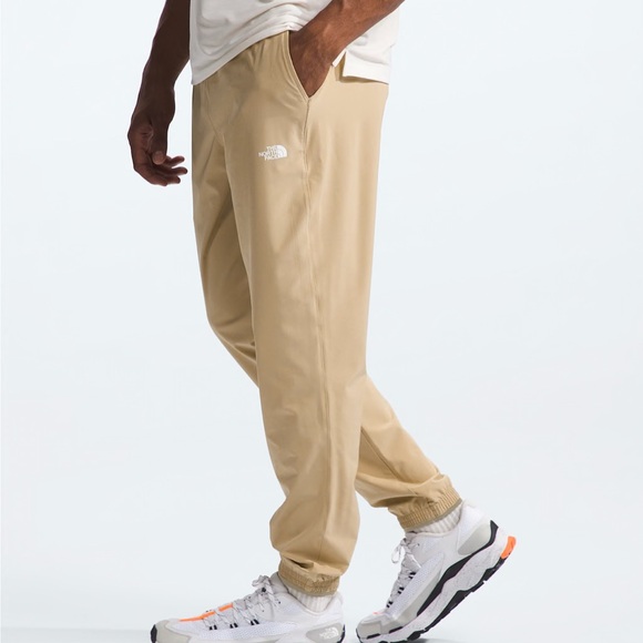 North Face Wanderer 2.0 - Picture 2 of 5